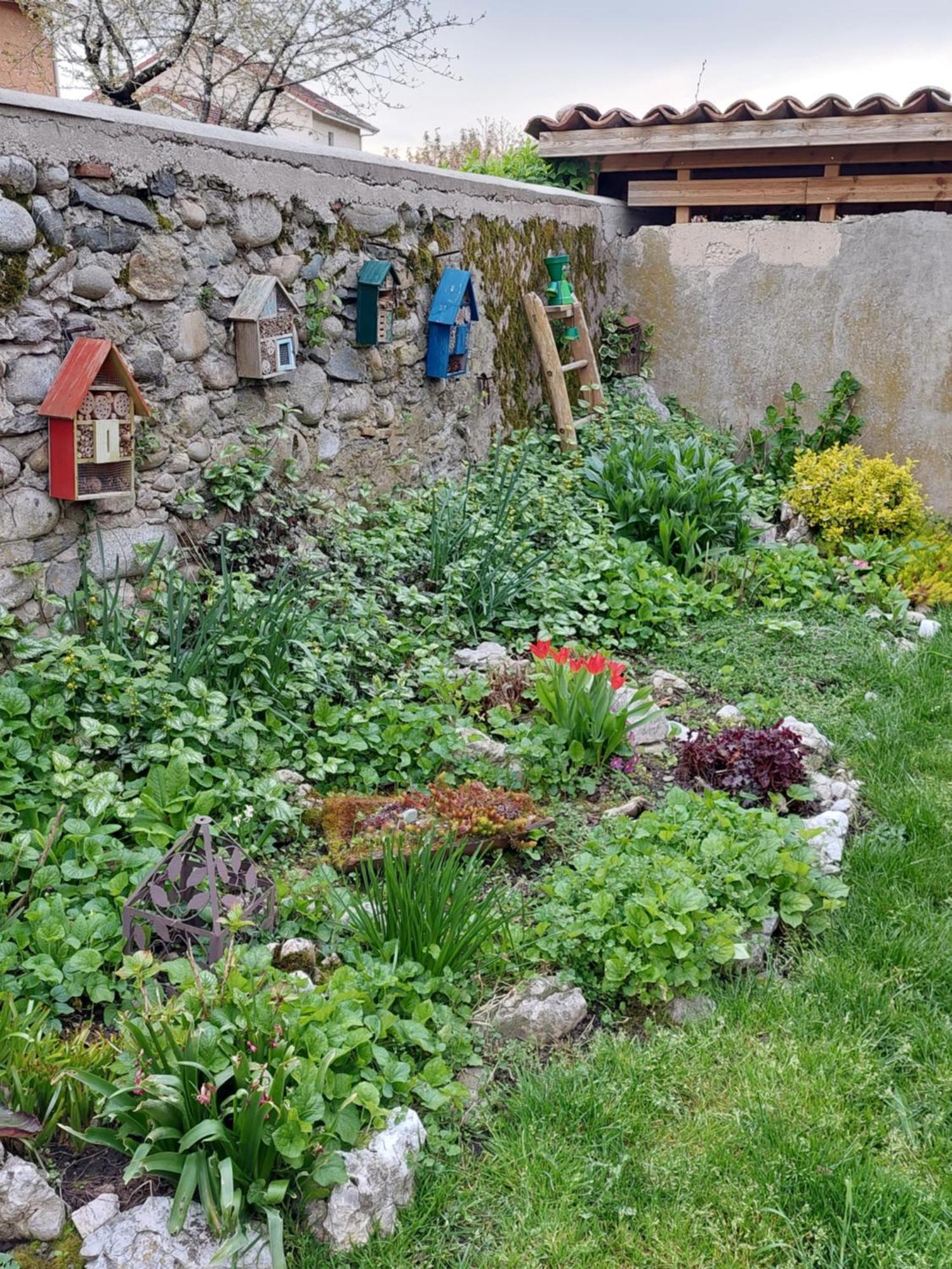 Villa Les Copains D'Abord Beaucroissant Exterior foto